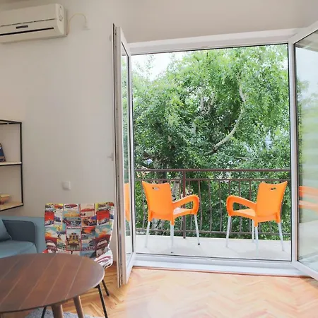 Mihajlovic Apartament *